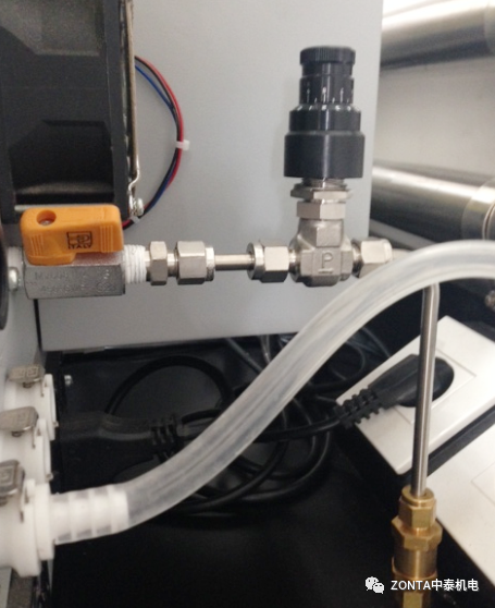 实验室供气系统上的派克产品与技术解决方案